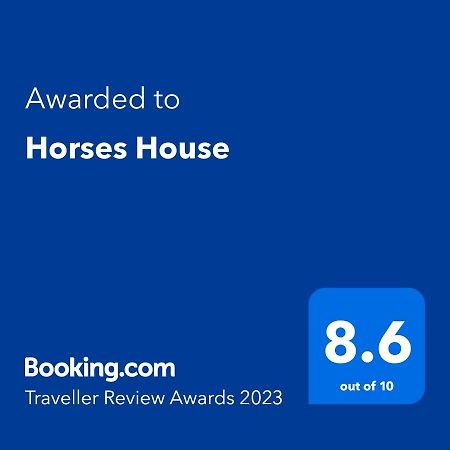 Horses House Apartment Karak Exterior photo