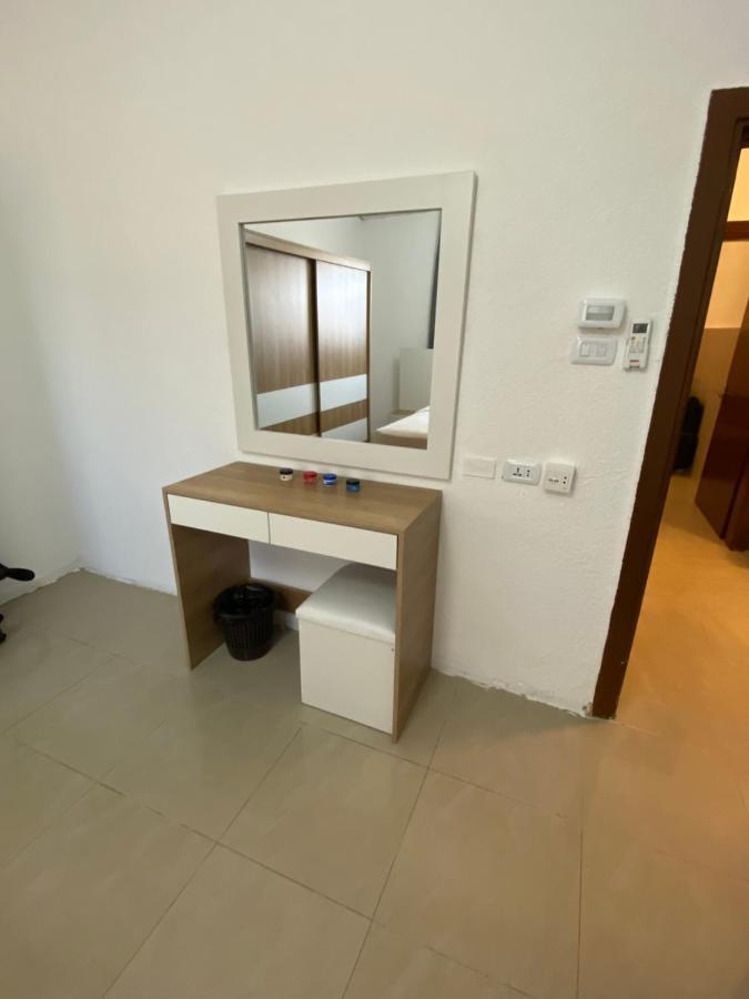 Horses House Apartment Karak Exterior photo