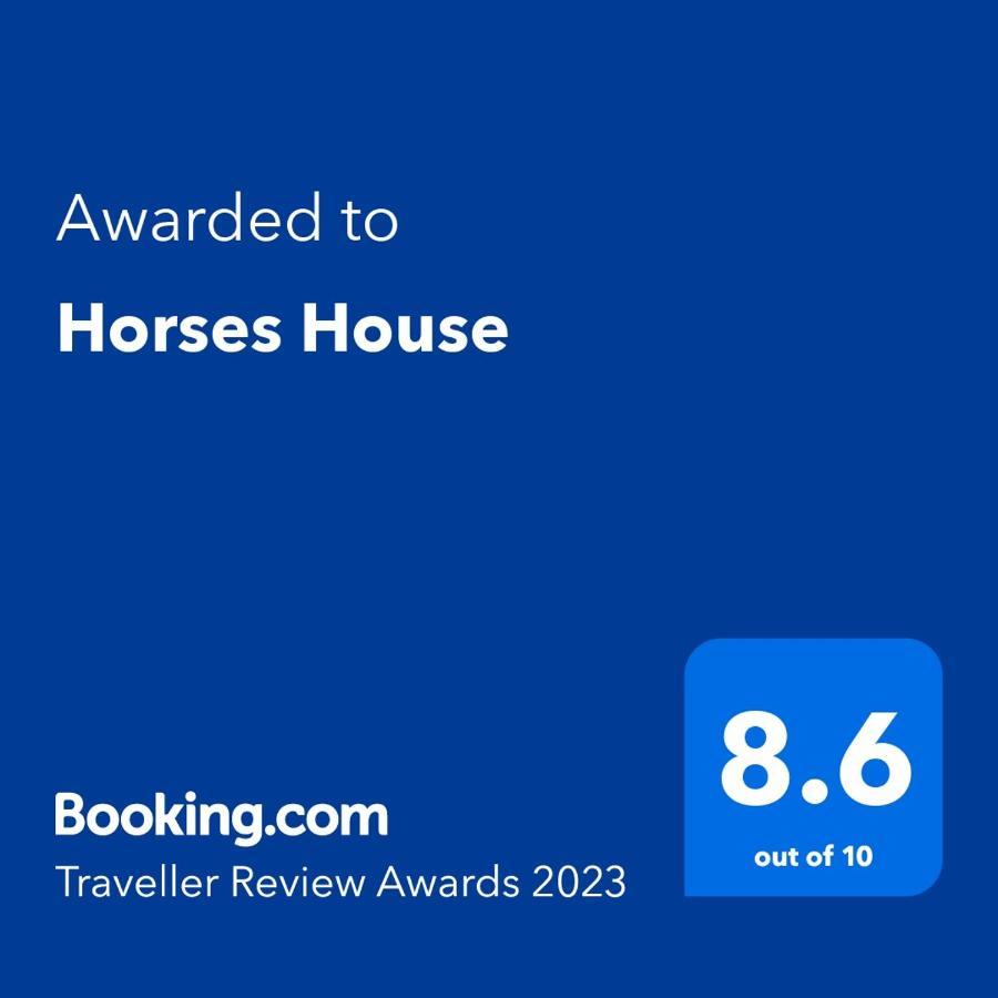 Horses House Apartment Karak Exterior photo